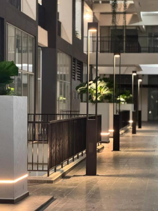 Amani Staycation Bandar Seri Alam#Studio Room Masai Eksteriør billede