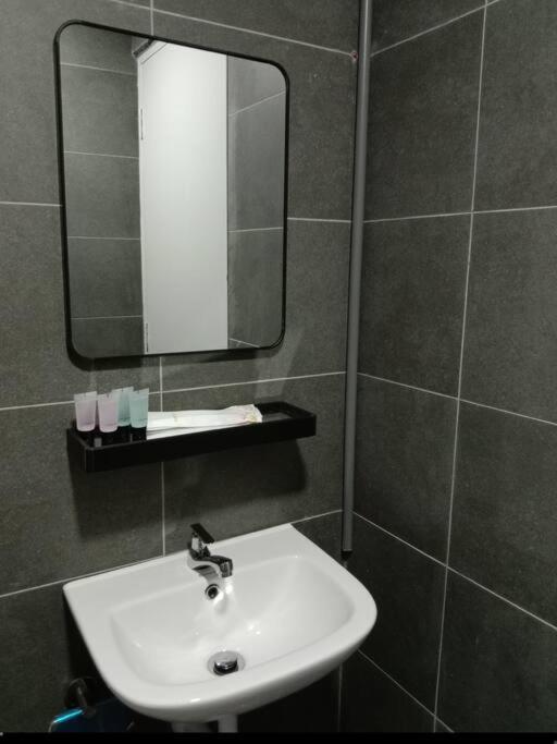 Amani Staycation Bandar Seri Alam#Studio Room Masai Eksteriør billede