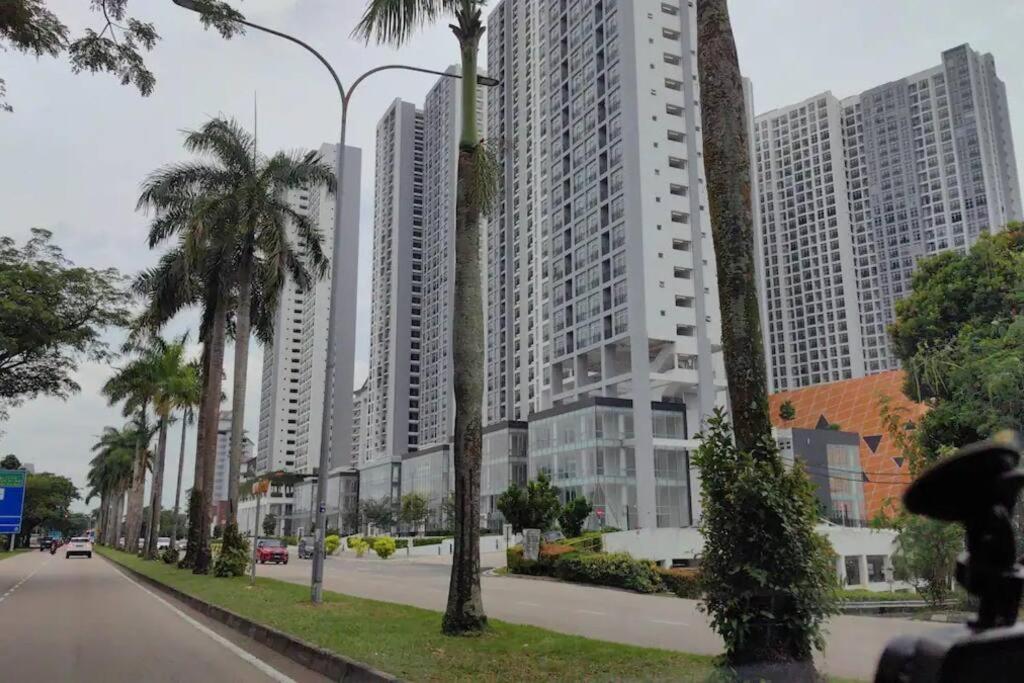 Amani Staycation Bandar Seri Alam#Studio Room Masai Eksteriør billede